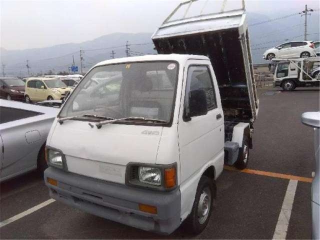 DAIHATSU HIJET TRUCK