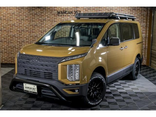 MITSUBISHI DELICA D:5