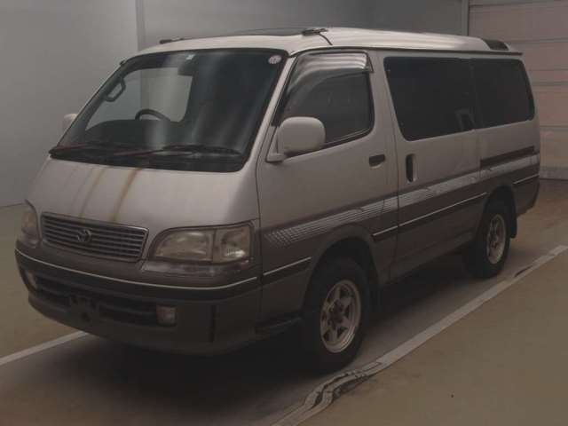TOYOTA HIACE WAGON