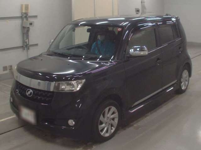 TOYOTA BB
