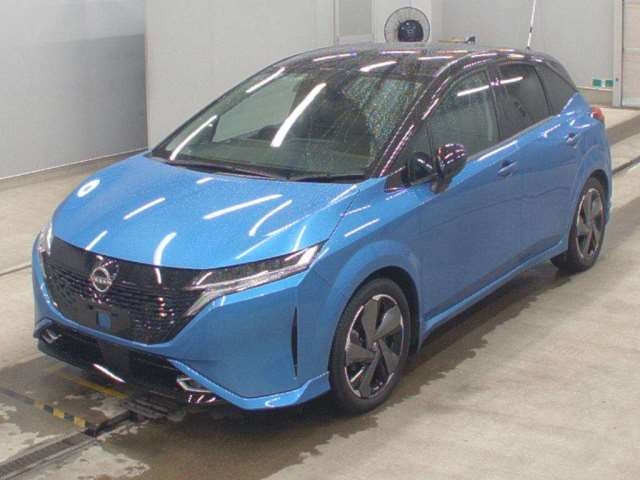 NISSAN AURA