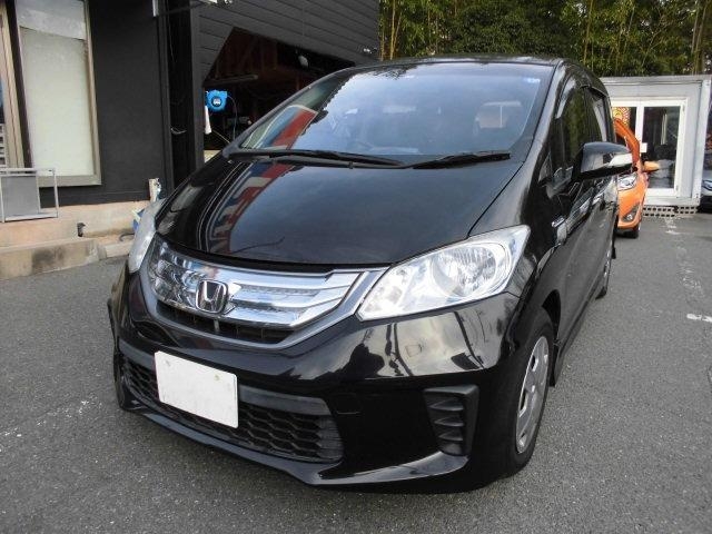 HONDA FREED HYBRID