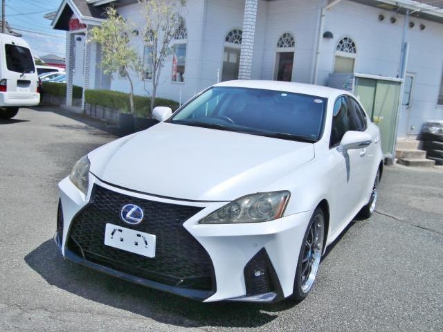 LEXUS IS