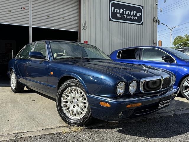 JAGUAR XJ6