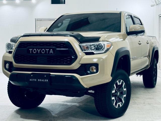 TOYOTA TACOMA
