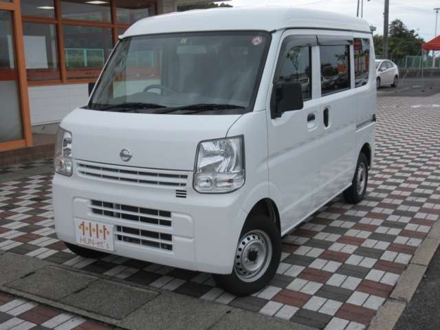 NISSAN NV100 CLIPPER