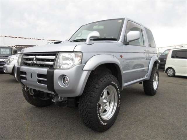 MITSUBISHI PAJERO MINI