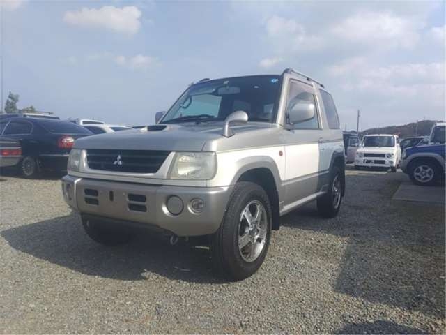 MITSUBISHI PAJERO MINI