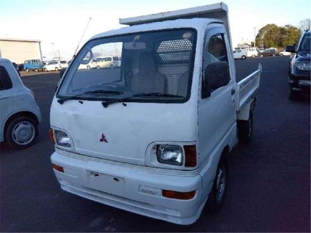 MITSUBISHI MINICAB TRUCK