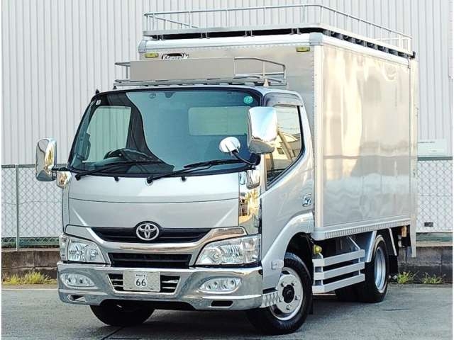 TOYOTA DYNA TRUCK