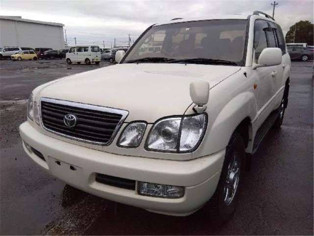 TOYOTA LAND CRUISER 100