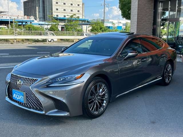 LEXUS LS