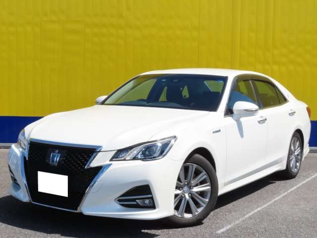 TOYOTA CROWN HYBRID