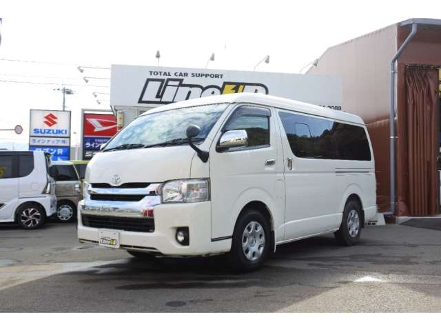 TOYOTA HIACE WAGON