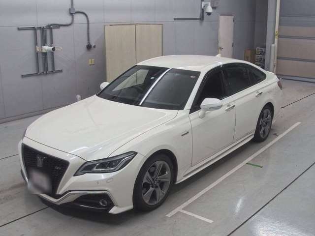 TOYOTA CROWN HYBRID