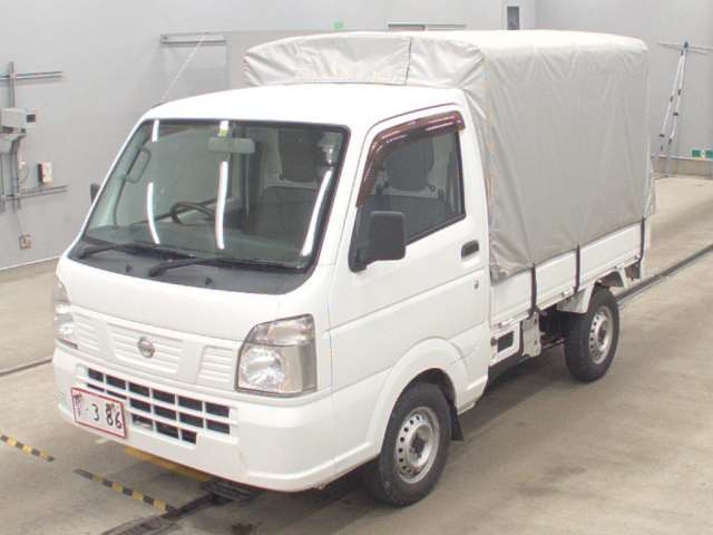 NISSAN NT100 CLIPPER
