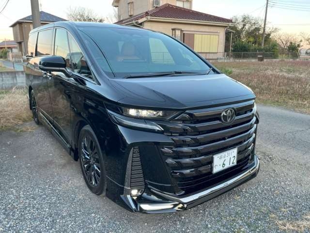 TOYOTA VELLFIRE HYBRID