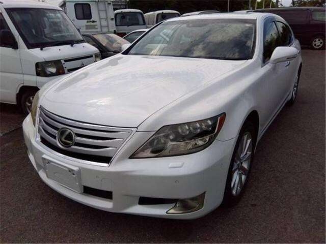 LEXUS LS