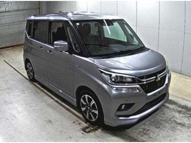 MITSUBISHI DELICA D:2