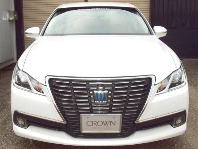 TOYOTA CROWN HYBRID